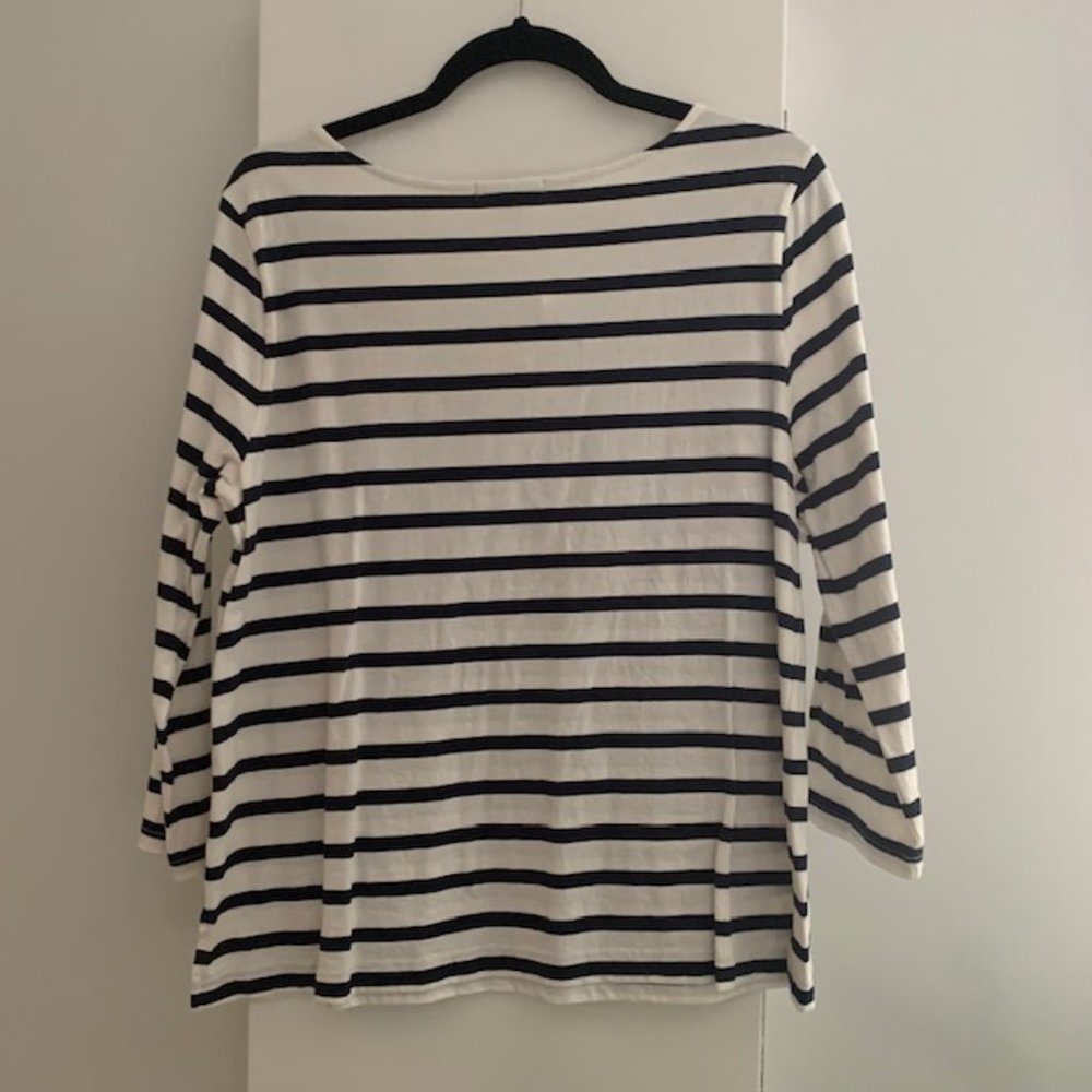 GAP Women's Nautical Knit Top Size L - Picture 2 of 3